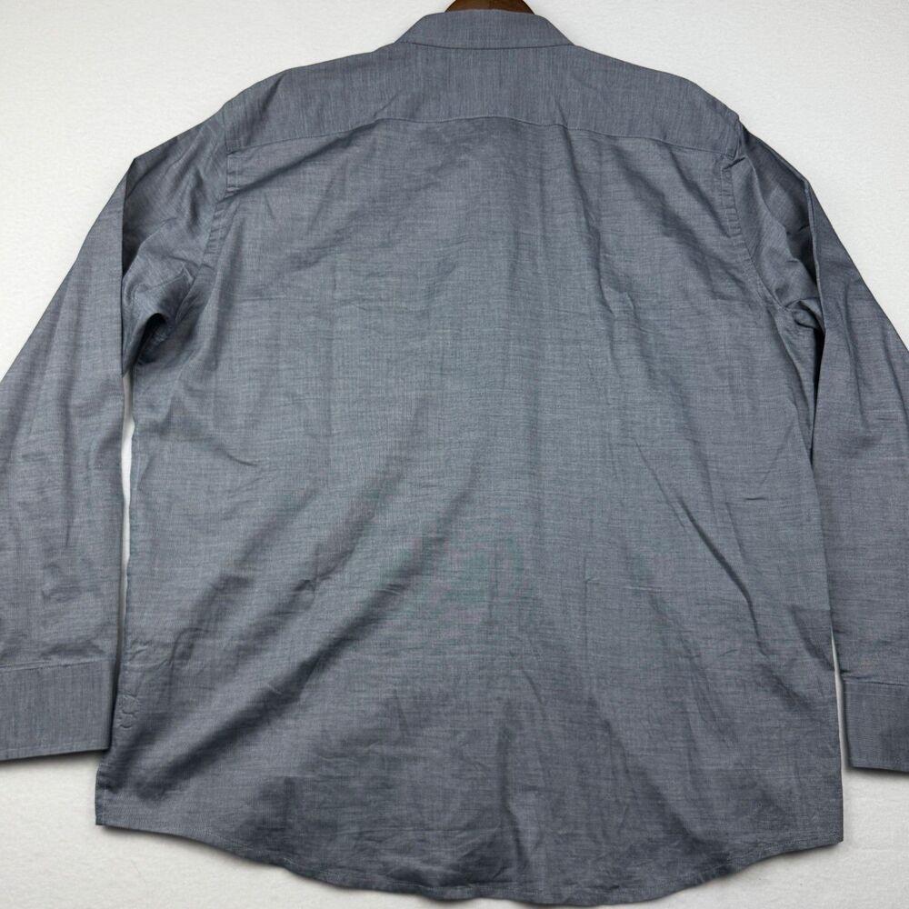 UNTUCKit Men's XXL Blue/Gray Chambray Long Sleeve Button Up Shirt - Picture 4 of 9
